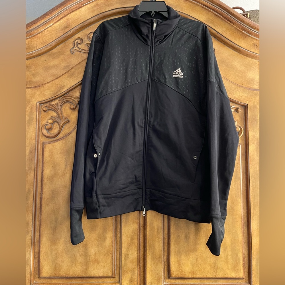 Adidas Black Performance Jacket Lightweight Athletic Design